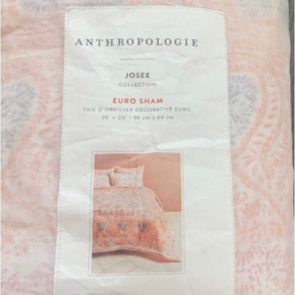 ISO! Josee Shams - Picture 2 of 3